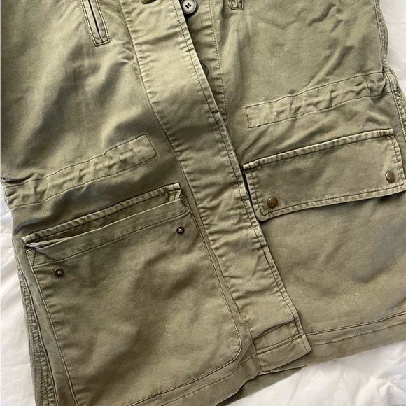 Willow & Clay Utility Vest - Picture 3 of 6